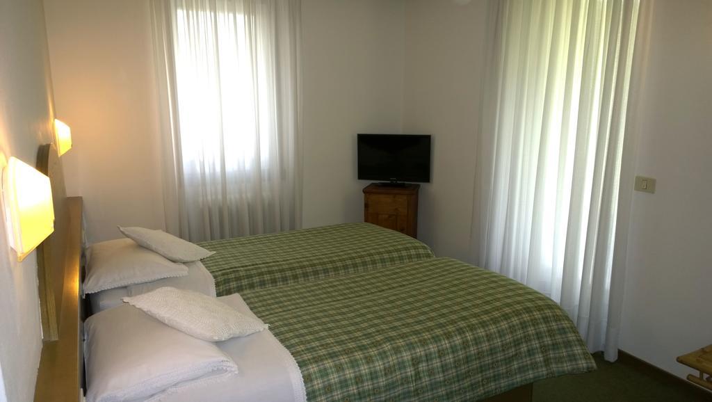 La Felce Bed & Breakfast كاريسولو الغرفة الصورة